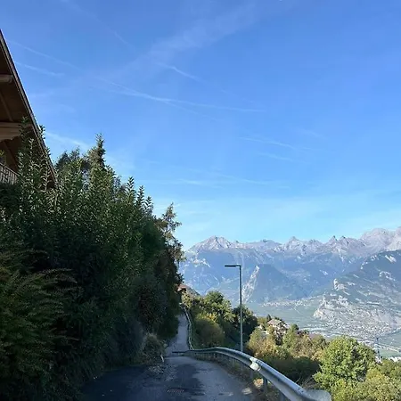 Les Trembles Mountain & Quiet 12 Pers Chalet Veysonnaz